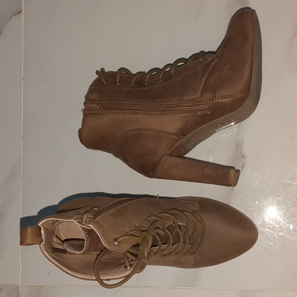 Botines - Picture 3 of 4